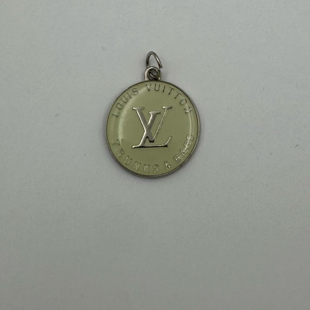 Louis Vuitton Pendant